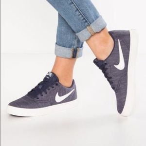 Nike Womens Sb Check Solar Light Bone/Ivory-white